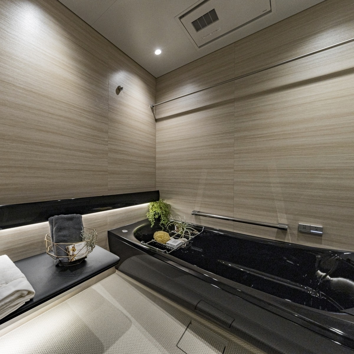 浴室 - Bath Room -